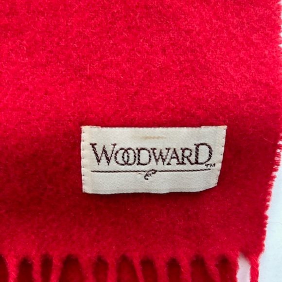 Hudson's Woodward Shop Vintage Red Scarf - Picture 3 of 5